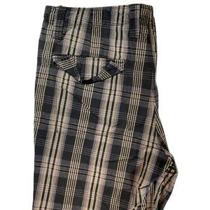 Size: 36 - Beige/Black Plaid Shorts